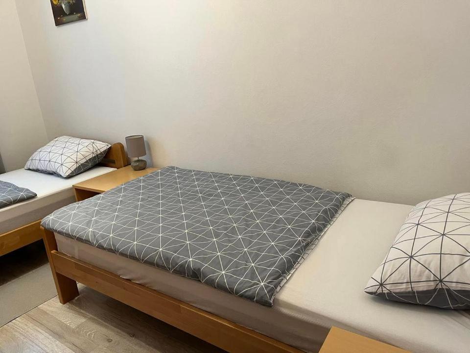 Ferienwohnung Turul -Kuca Za Odmor- Korod Exterior foto